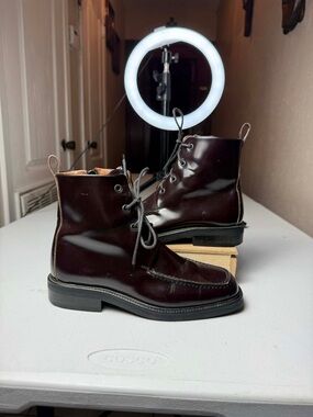 Burgundy Gucci Women ankle boots Sz 5.5 B
